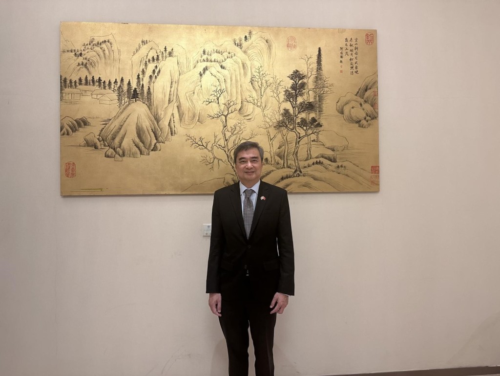 专访｜泰国前总理阿披实·维乍集瓦：和平不能单方面给予，亚洲国家更懂团结价值